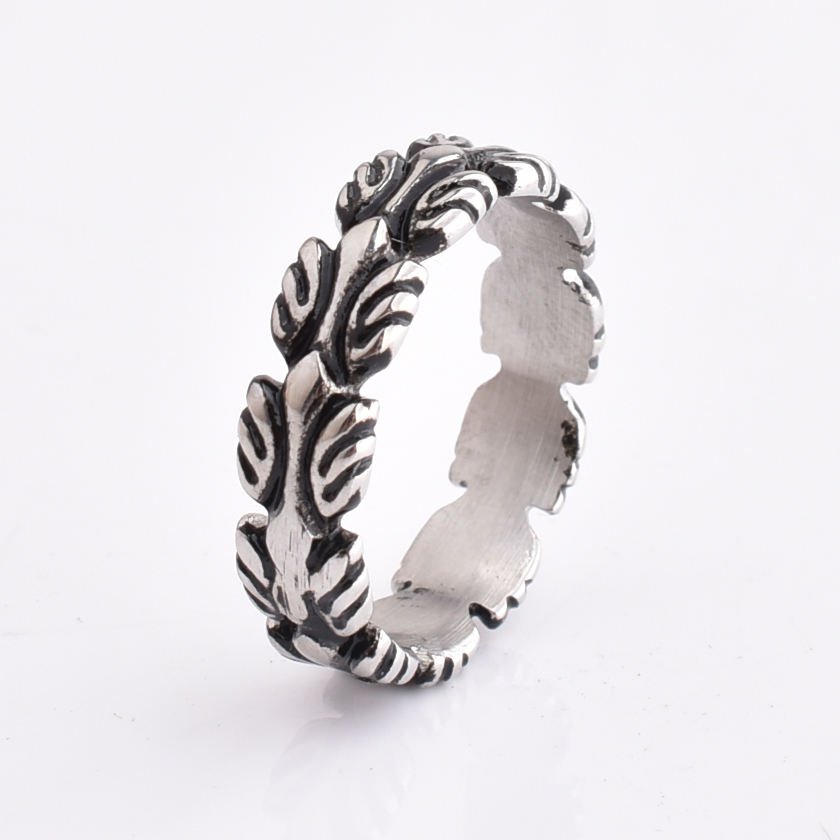 New Designer Dainty Band Ring Plated Stainless Steel 316L Fashion Leaf Women Finger Ring Jewelry